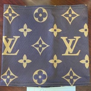 LV gaiter mask